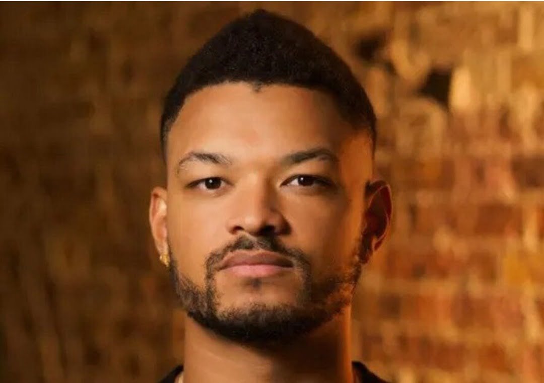 He dropped out of school to build a firm valued at $600m, he is now investing $100 million in female-founded startups